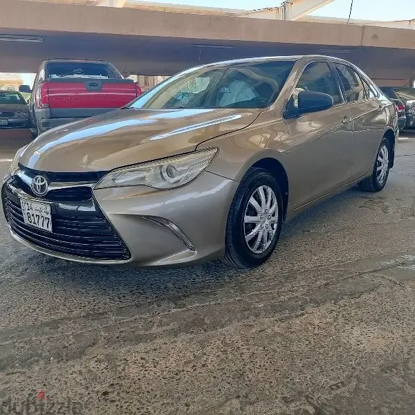 Toyota Camry 2016